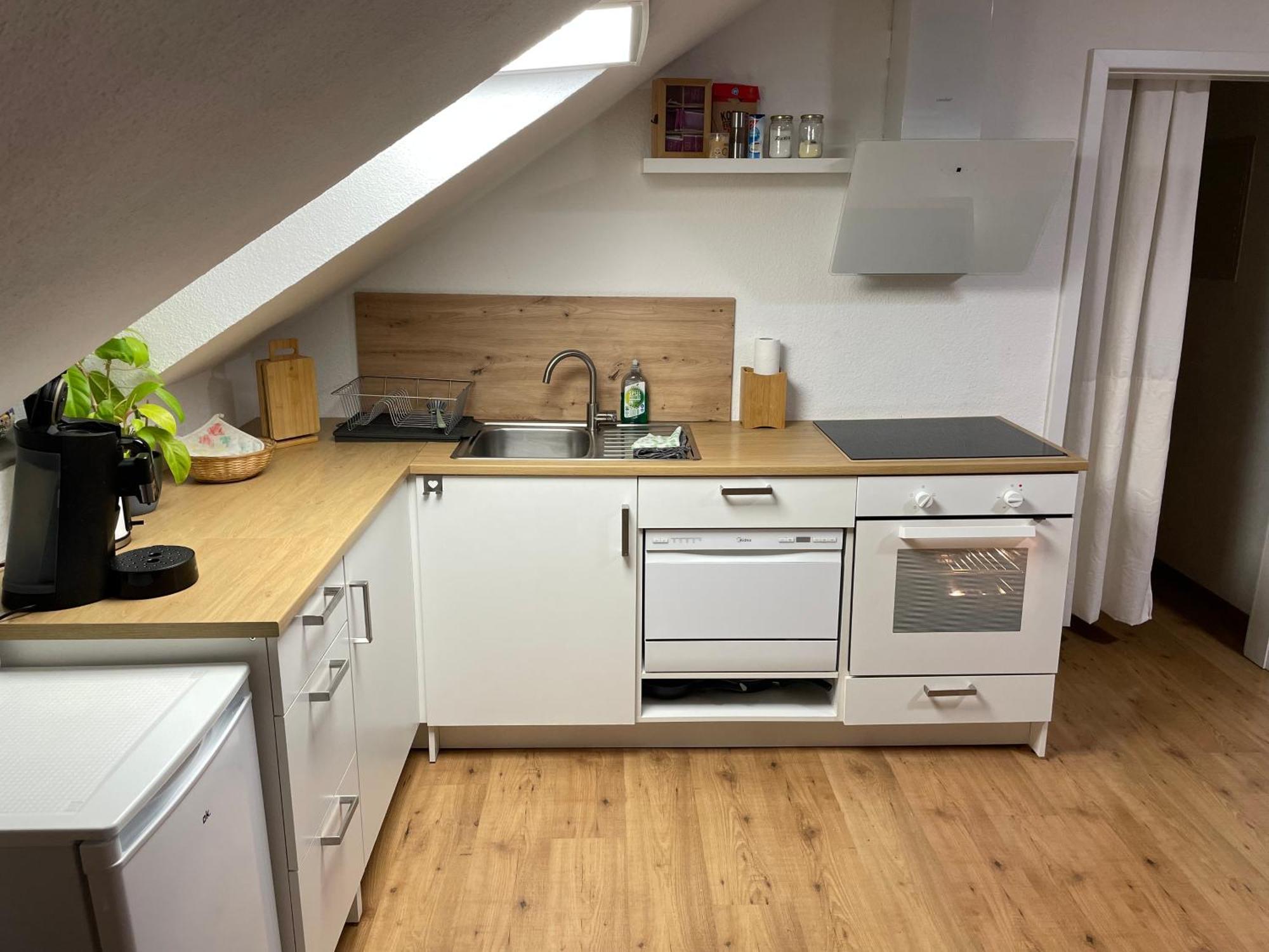 Eisingen  Ferienwohnung An Der Romantischen Strasse Direkt A3 Und A81 מראה חיצוני תמונה